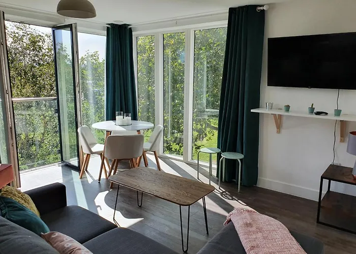 Apartment Cooperage Court By Cliftonvalley Bristol