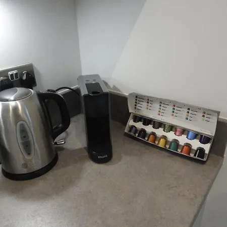 Cooperage Court By Cliftonvalley Μπρίστολ