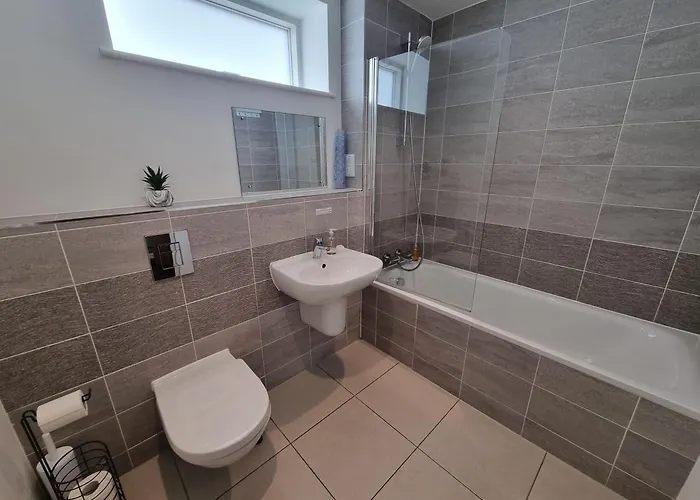 Apartment Cooperage Court By Cliftonvalley